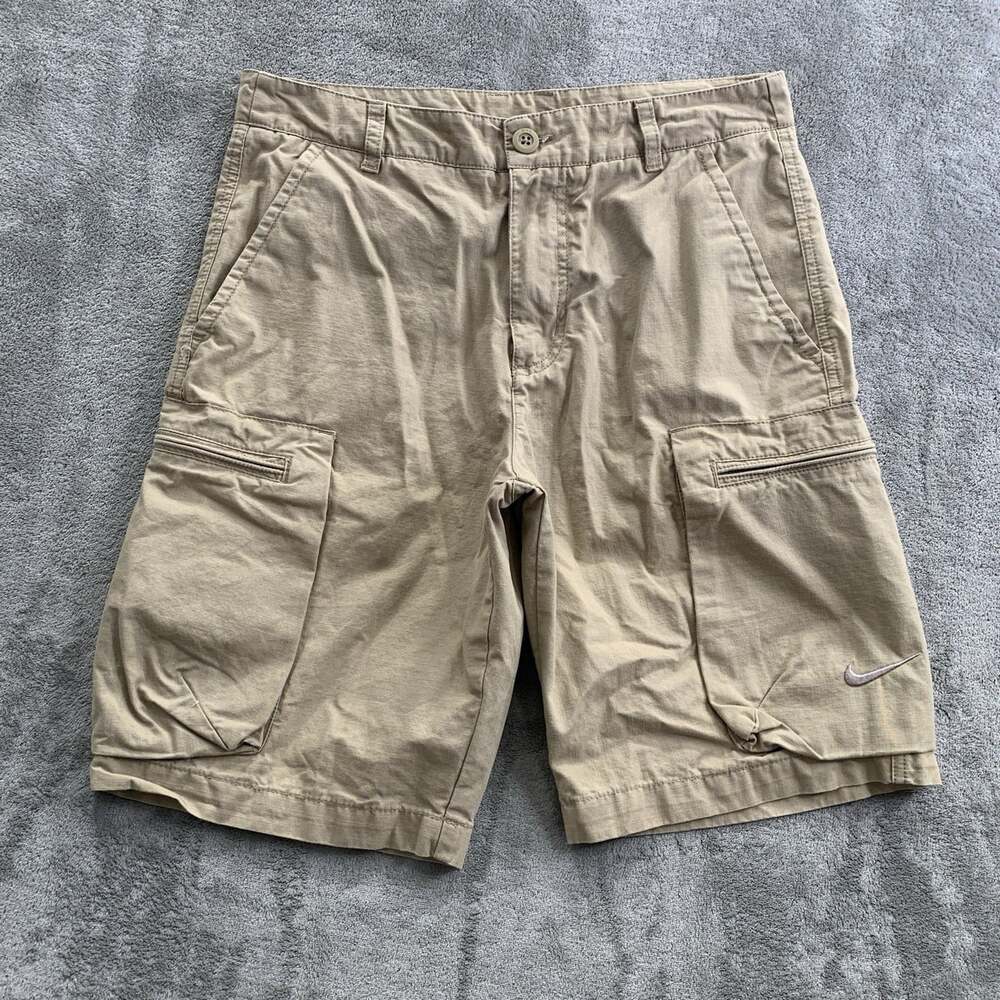 Nike Cargo Shorts Mens Size 30x10” Beige Ripstop Zip Pockets Outdoor 613644-235